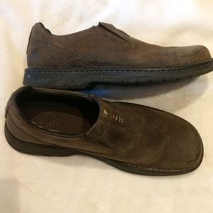 earth shoes mens classic
